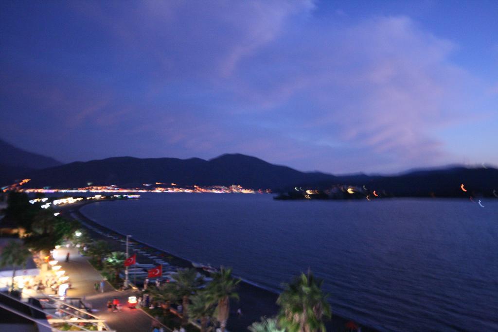 Adrian Beach Hotel Fethiye Exteriör bild